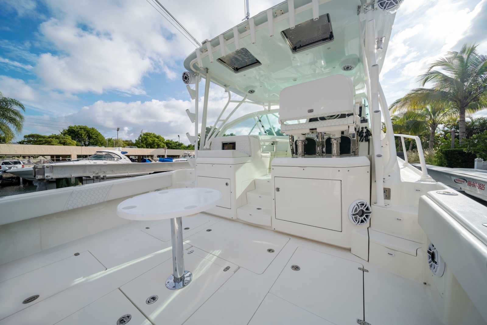 2011 SeaVee 430 Sportfish Express