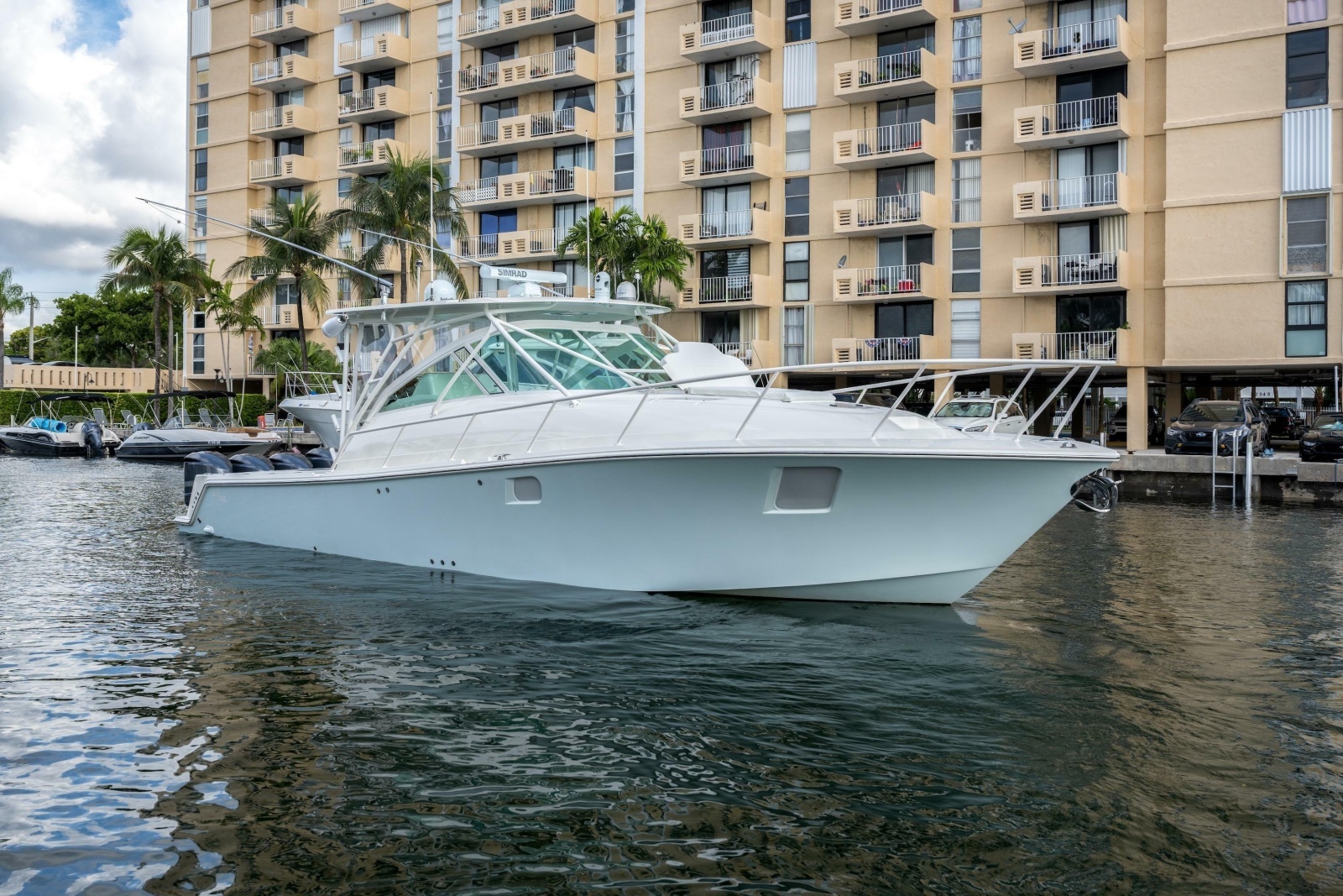 2011 SeaVee 430 Sportfish Express