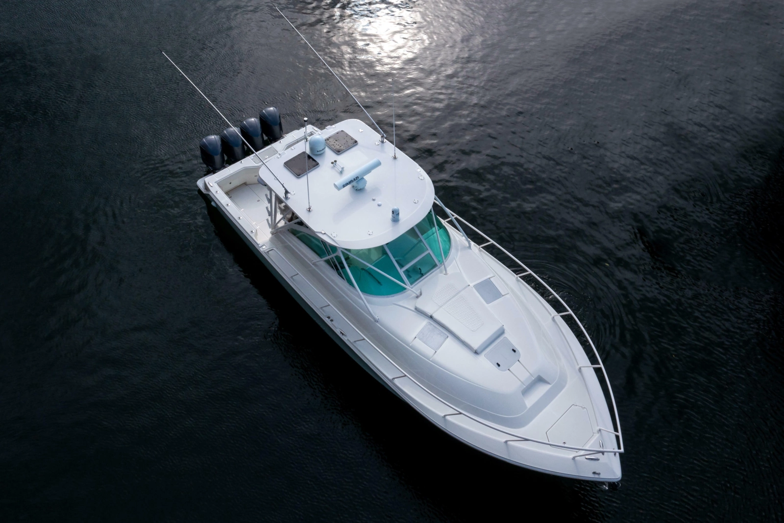 2011 SeaVee 430 Sportfish Express
