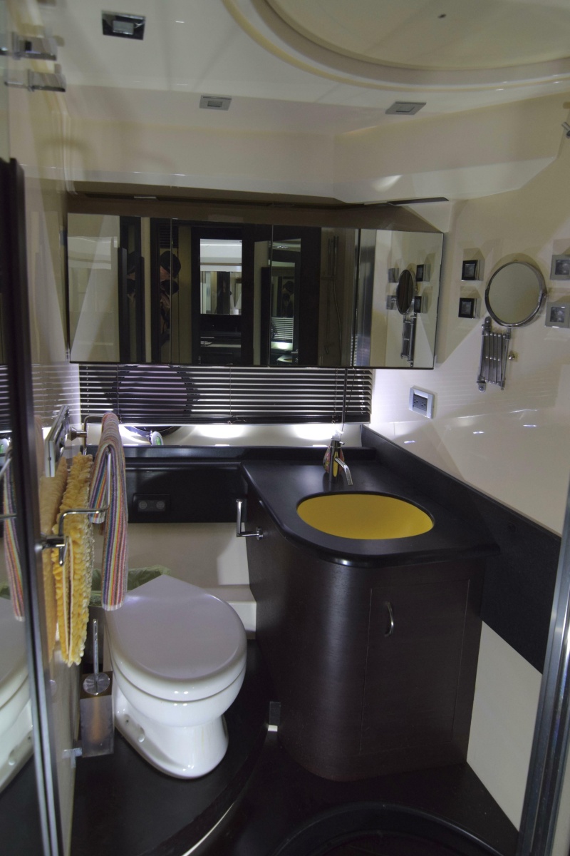 2010 Azimut 62S