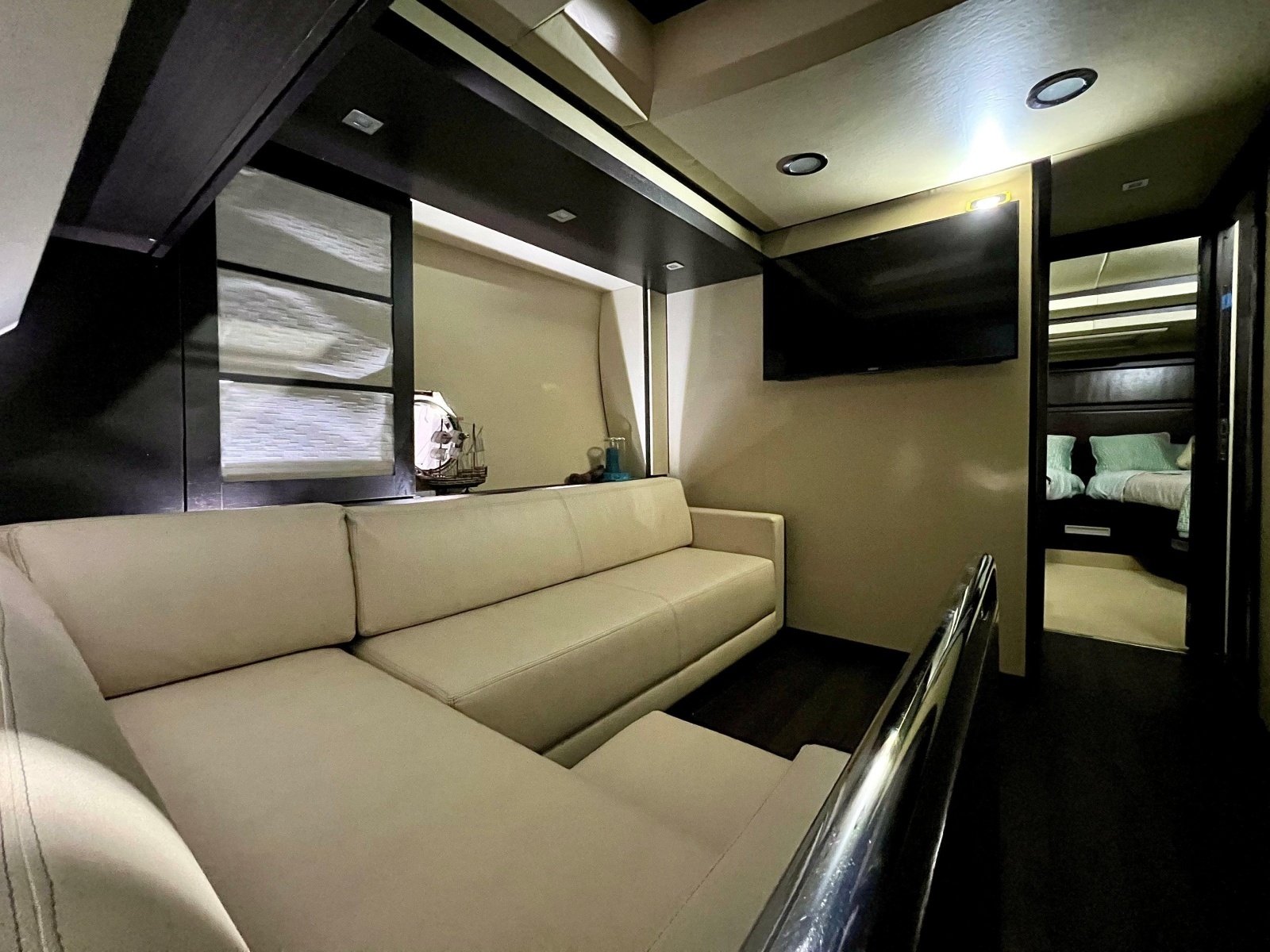2010 Azimut 62S