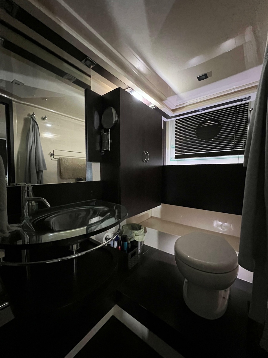 2010 Azimut 62S