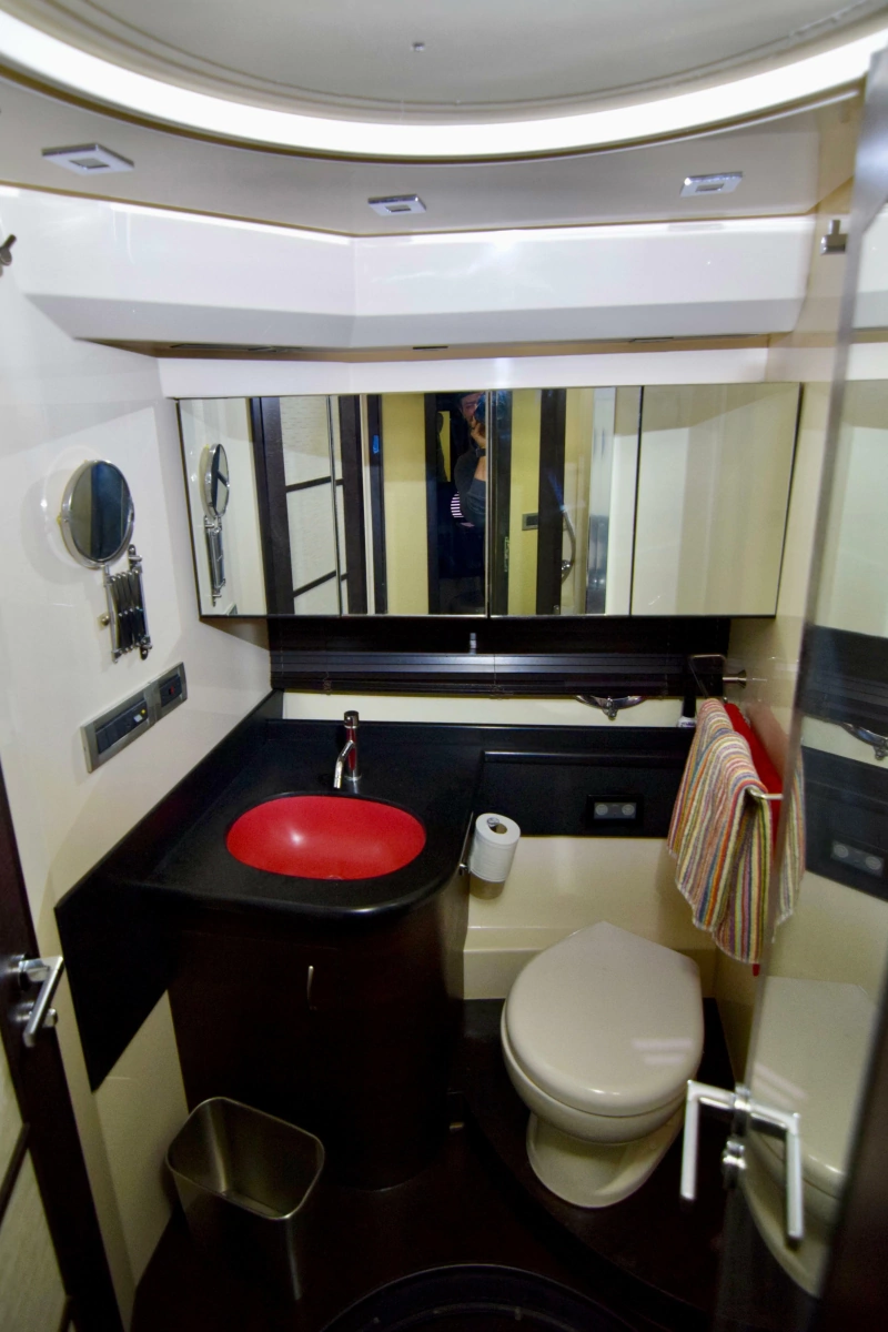 2010 Azimut 62S