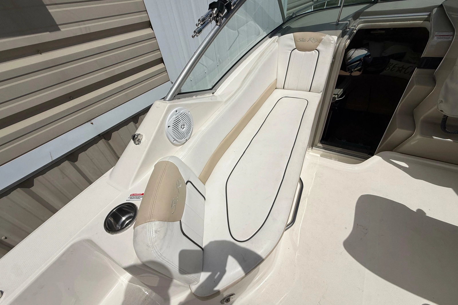 24ft Sea Ray Yacht For Sale