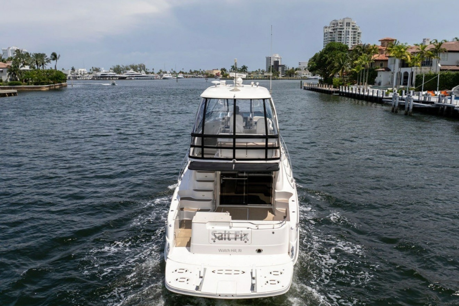 2010 Sea Ray 52 Sedan Bridge