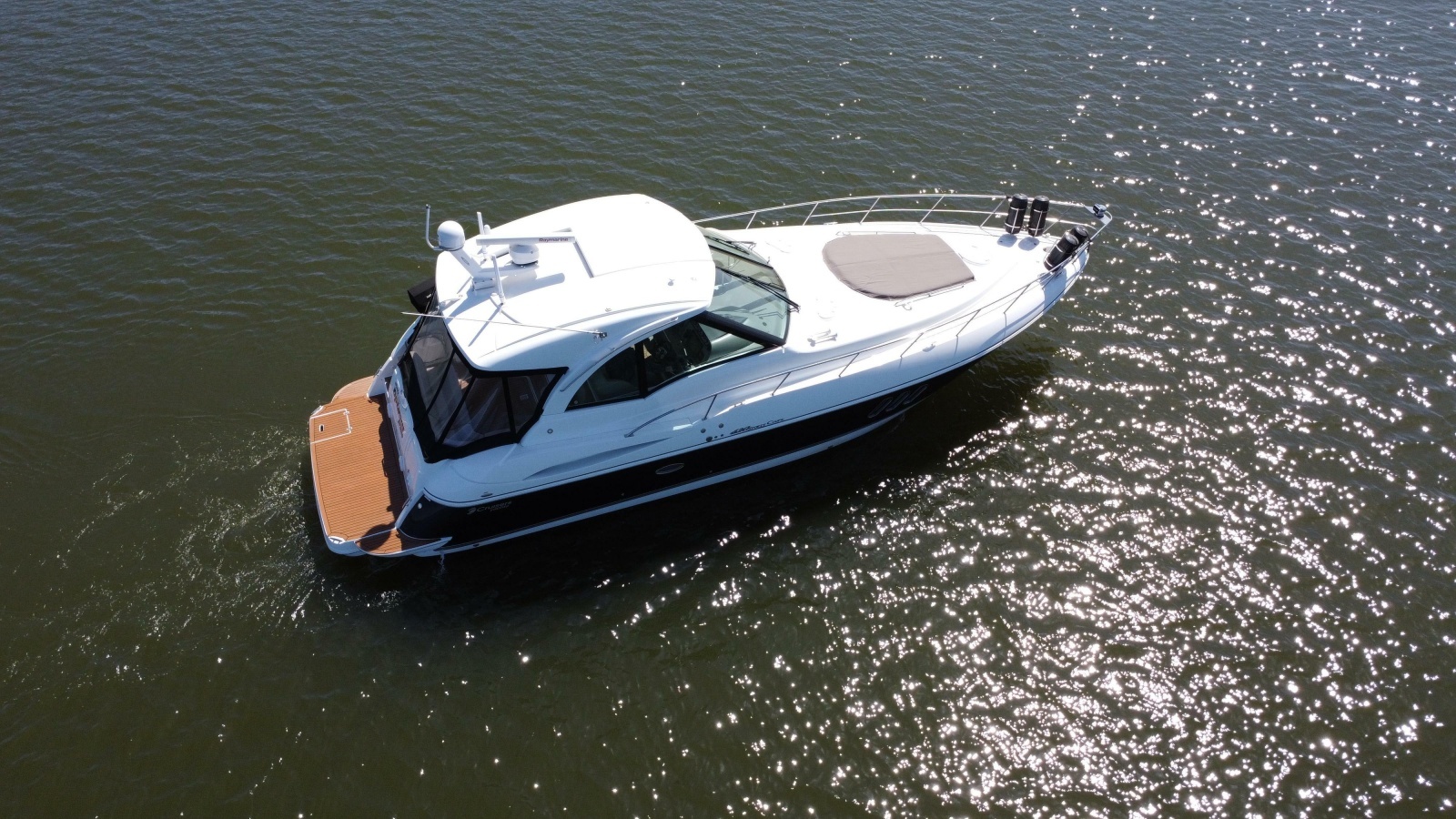 2009 Cruisers Yachts 420 Sports Coupe