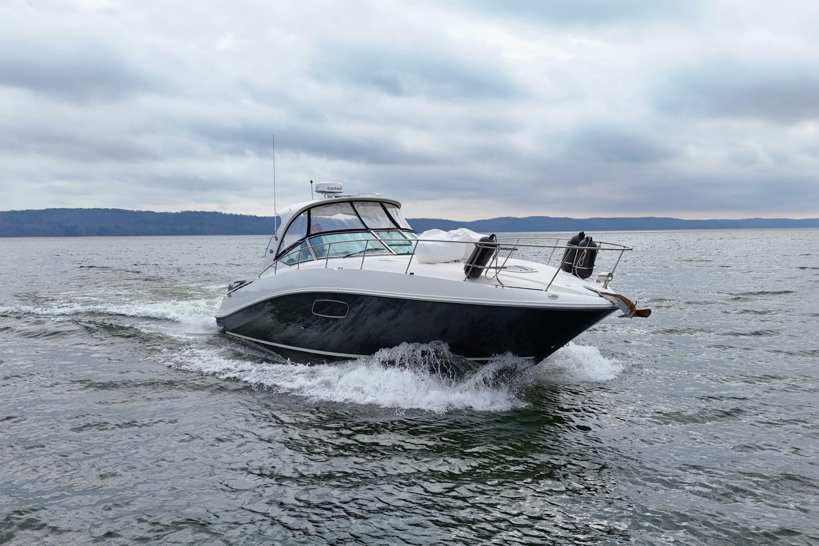 2009 Sea Ray Sundancer 350
