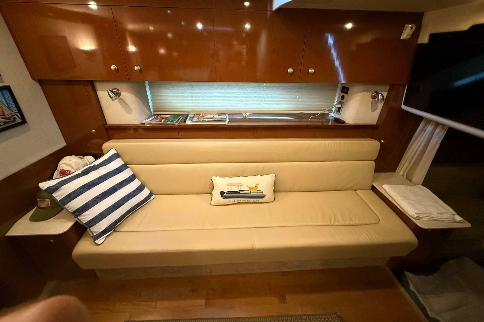 2009 Sea Ray Sundancer 350