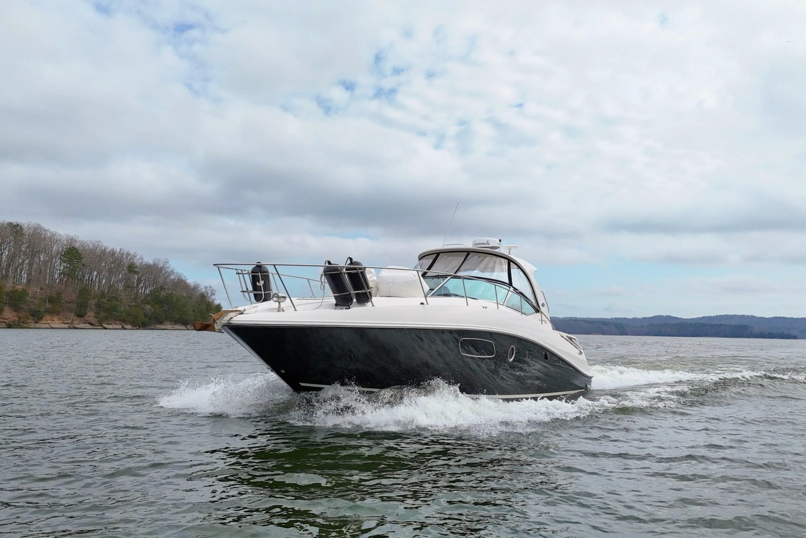 2009 Sea Ray Sundancer 350