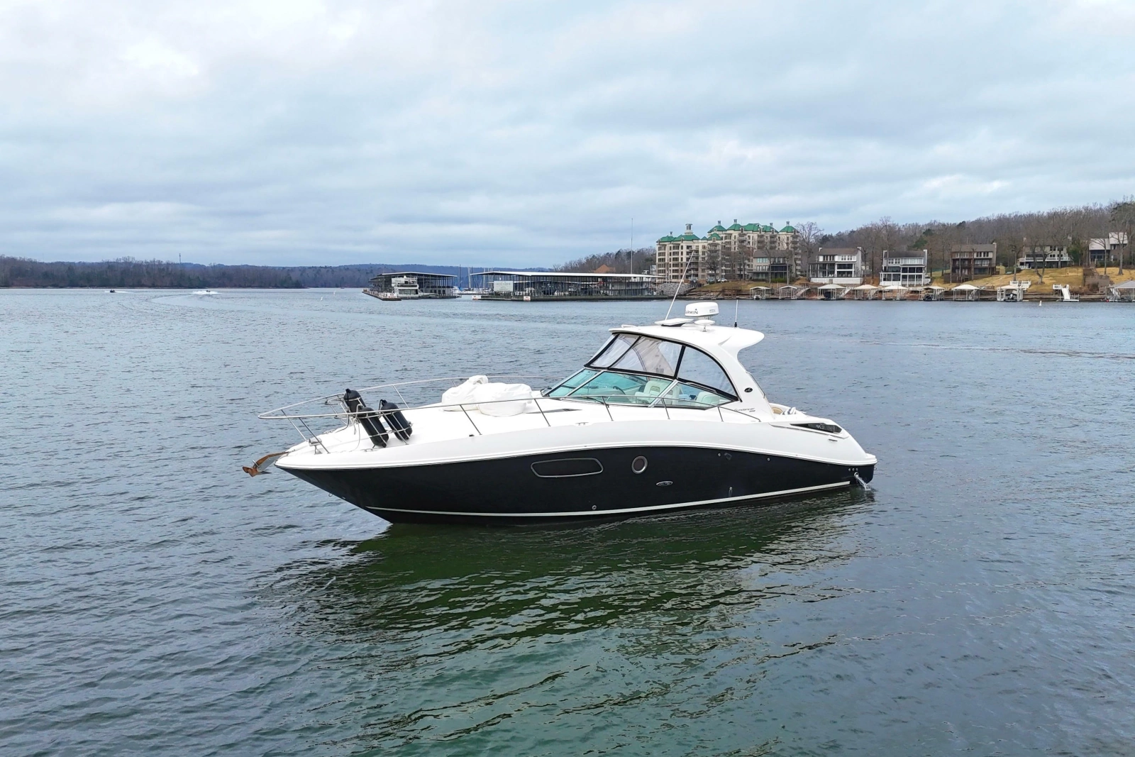 2009 Sea Ray Sundancer 350