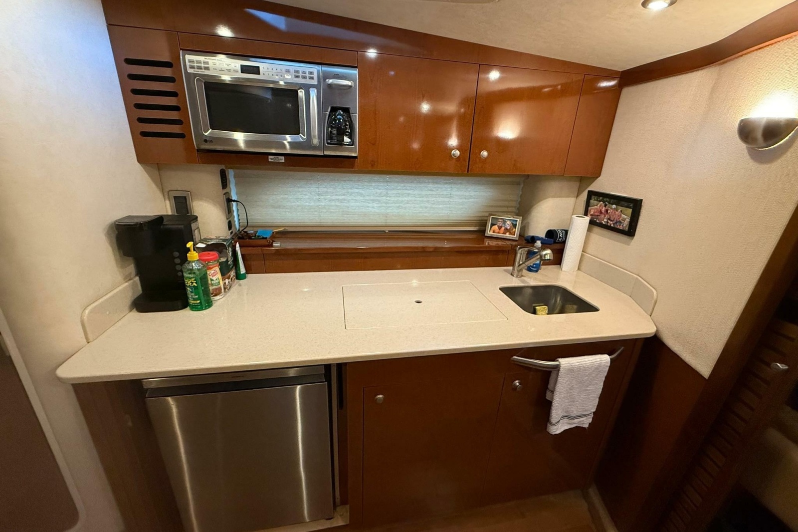 2009 Sea Ray Sundancer 350
