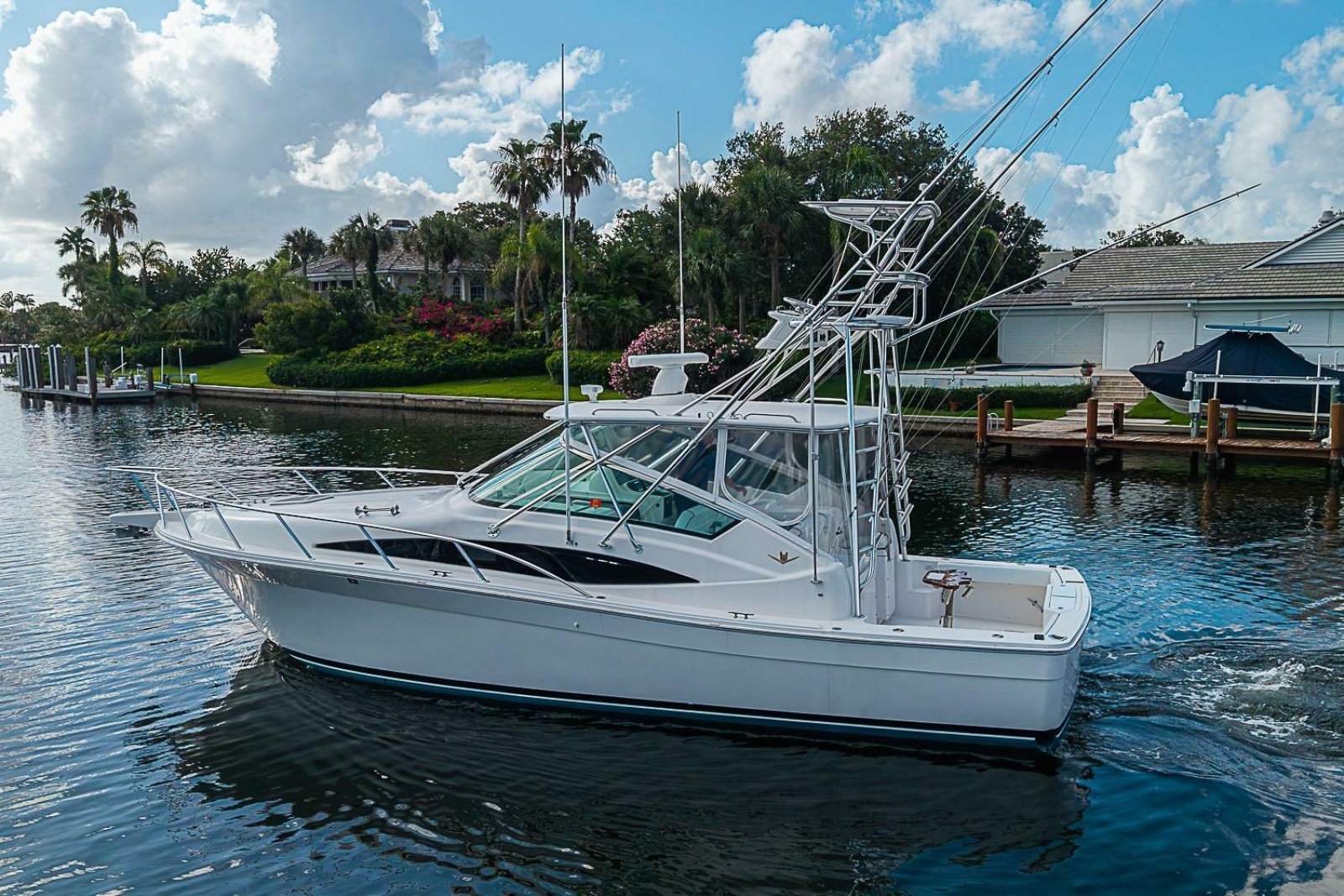2008 Bertram 360