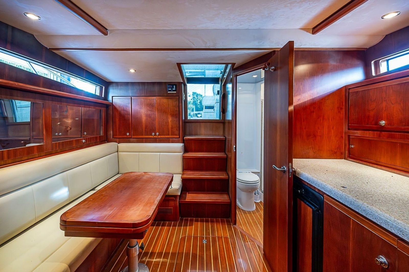 2008 Bertram 360