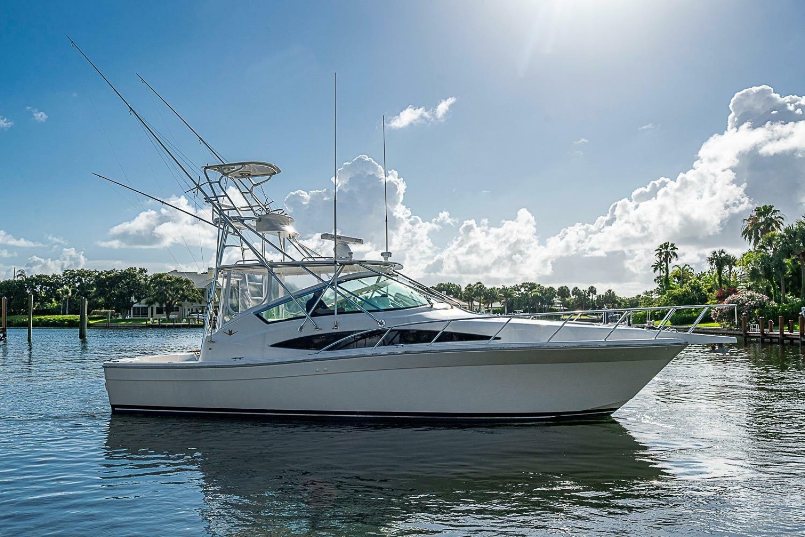 2008 Bertram 360
