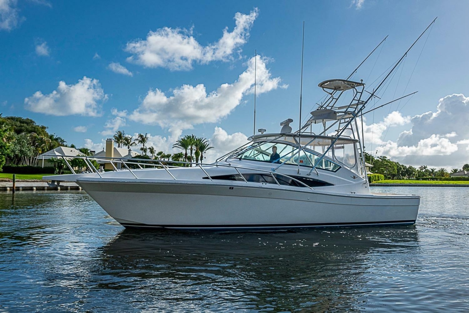 2008 Bertram 360