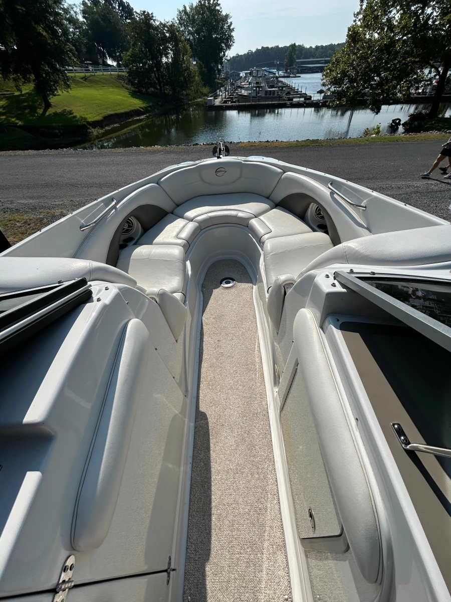 2008 Crownline 300 LS
