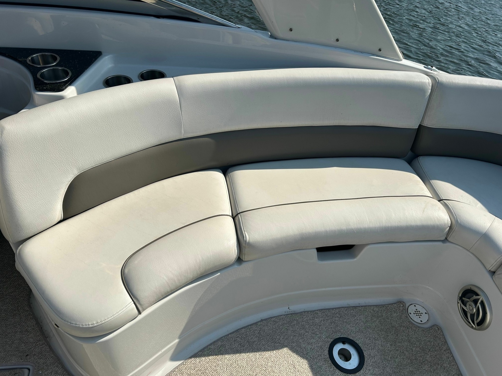 2008 Crownline 300 LS