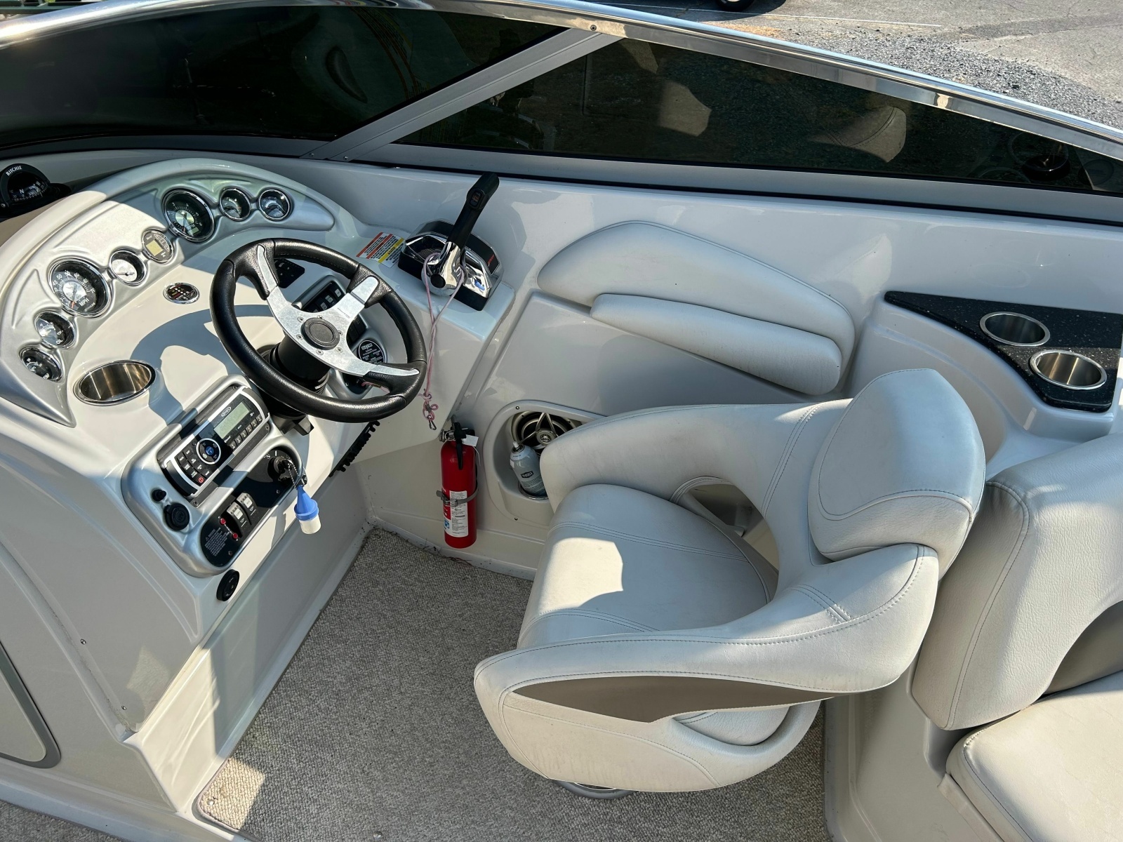 2008 Crownline 300 LS