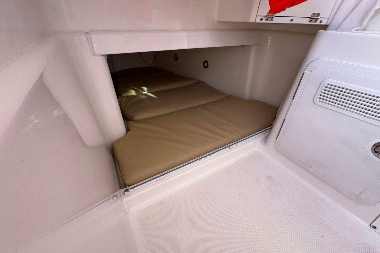 2008 Everglades 350 Center Console