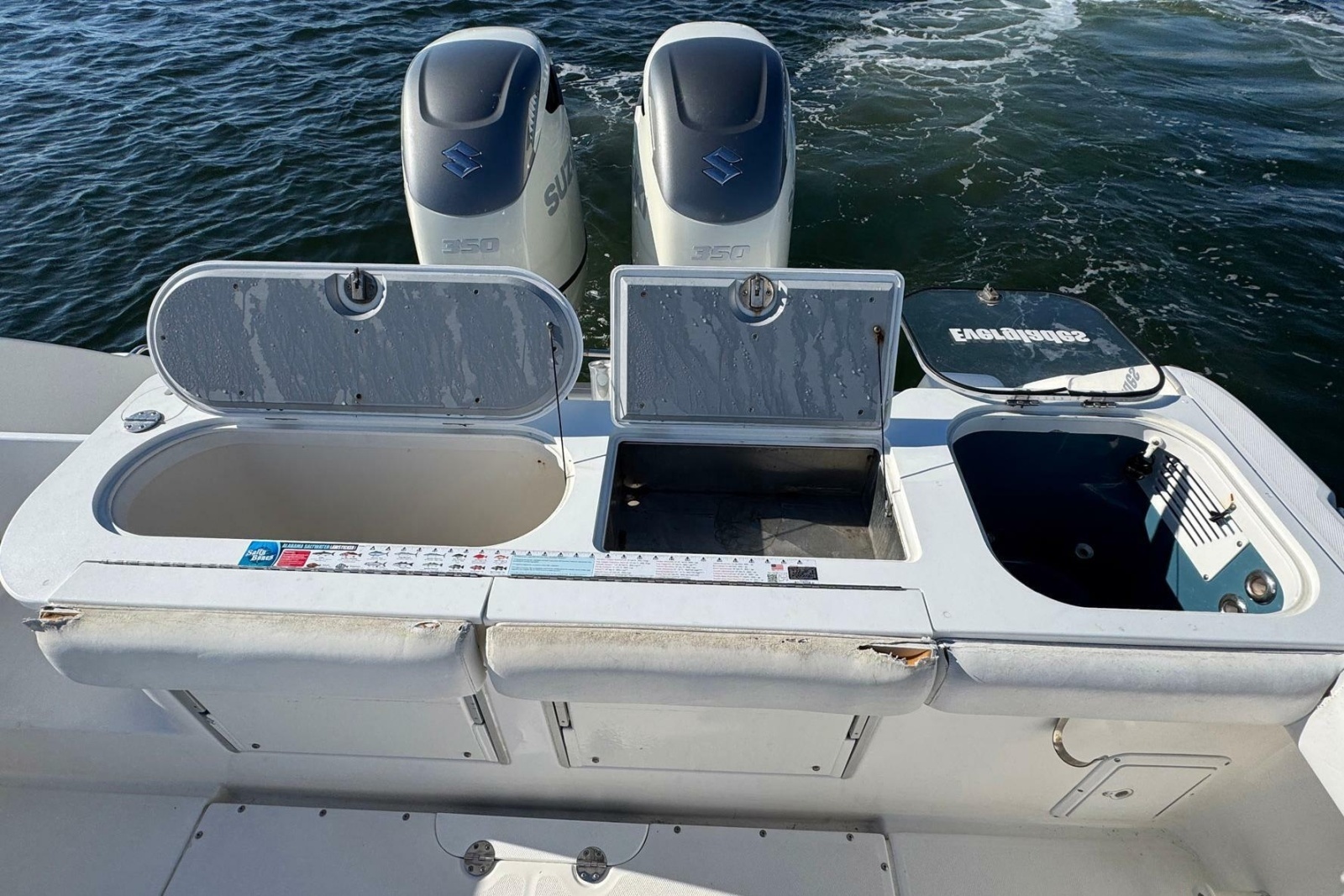 2008 Everglades 350 Center Console