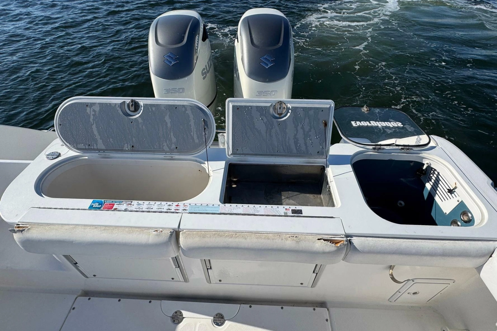 2008 Everglades 350 Center Console