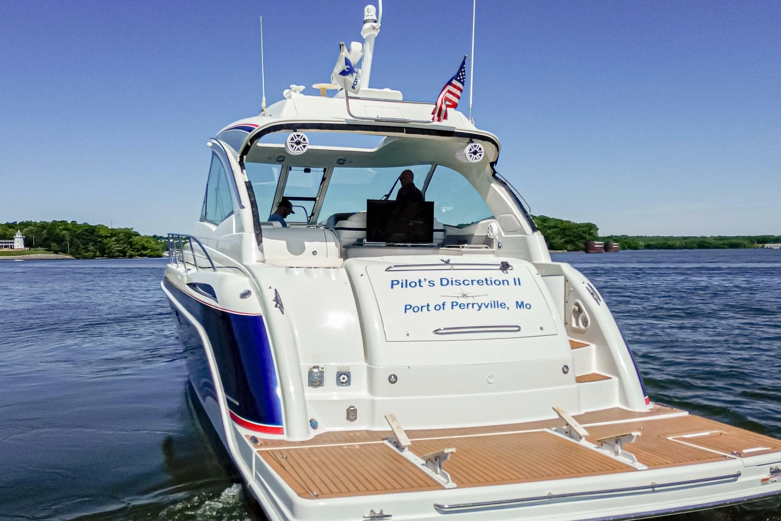 2008 Formula 45 Yacht