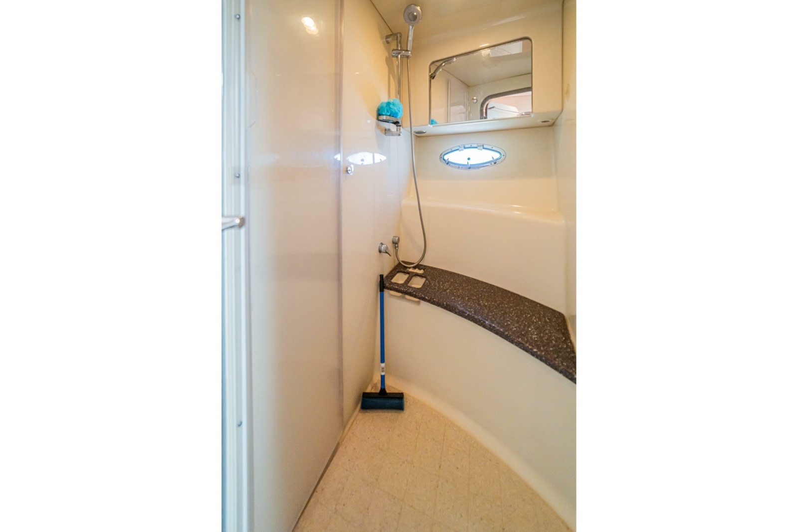 2008 Formula 45 Yacht