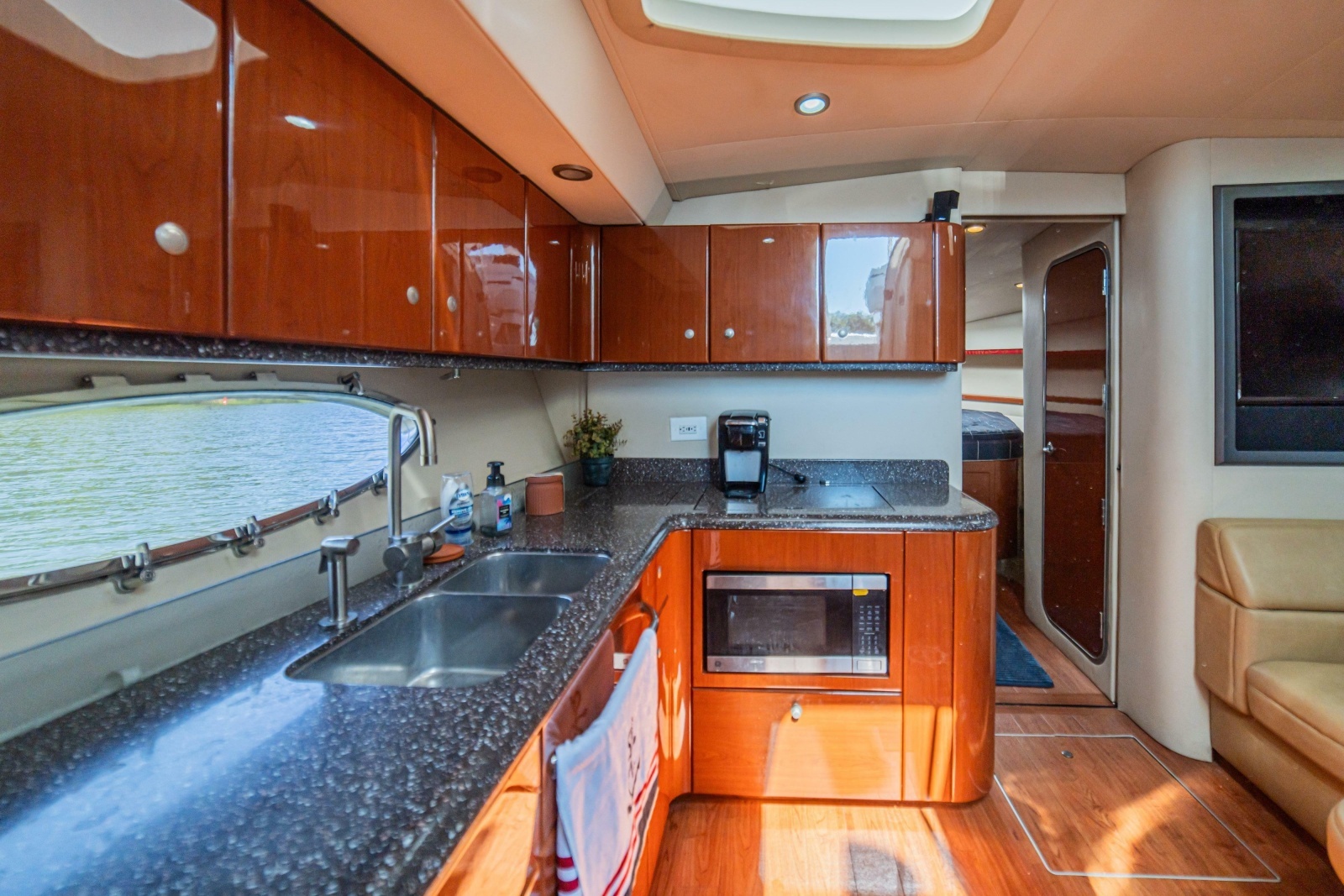 2008 Formula 45 Yacht