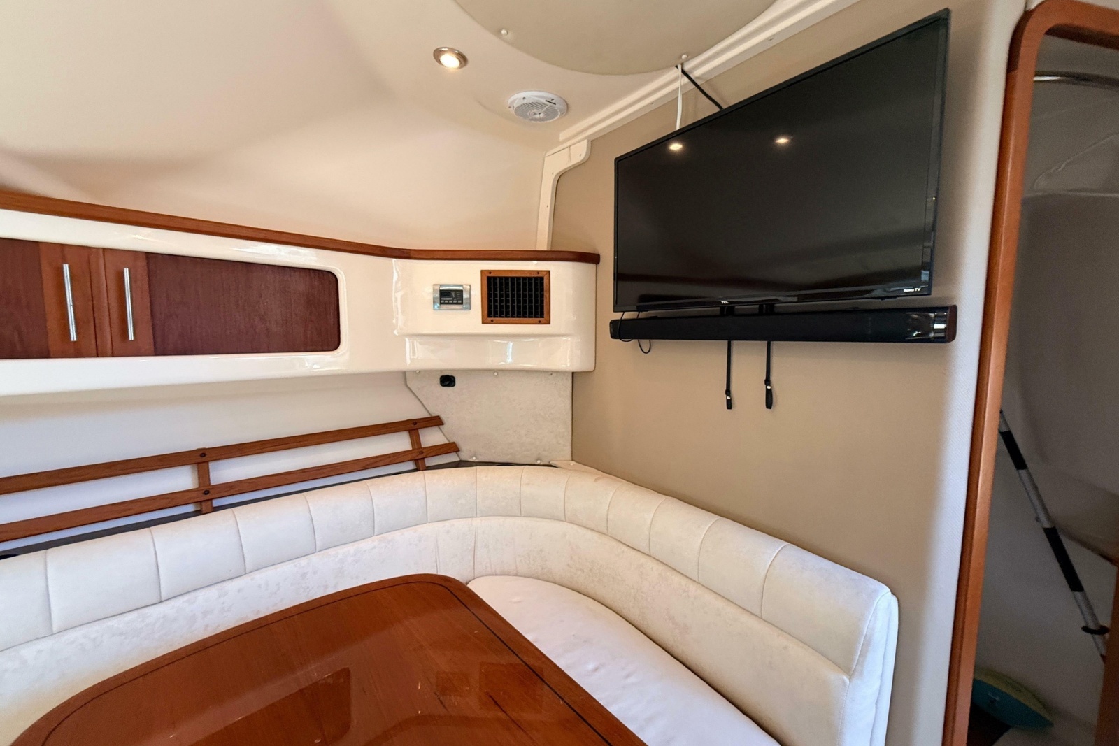 2008 Grady-White Express 360