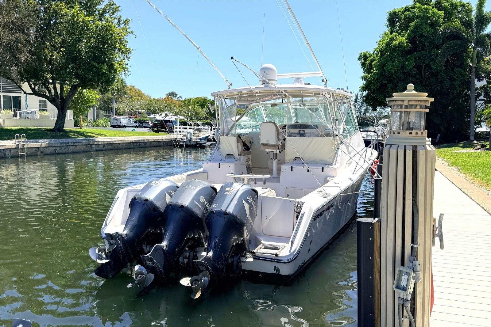 2008 Grady-White Express 360