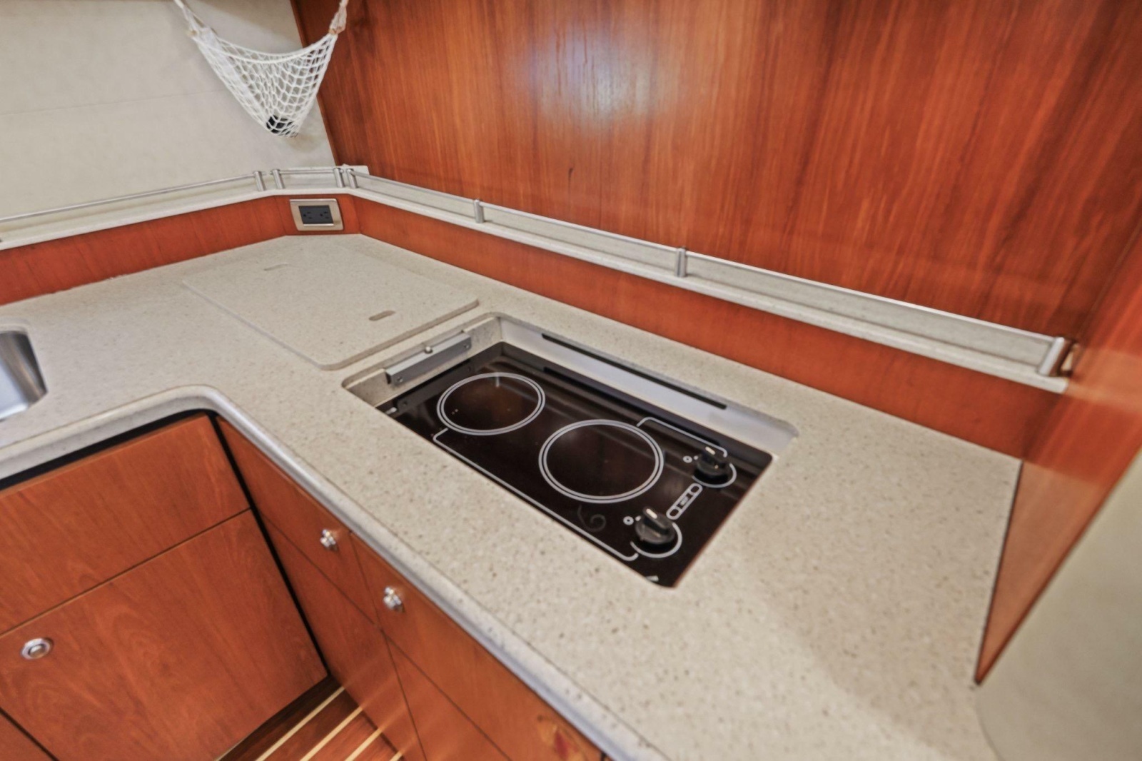 2008 Tiara Yachts 4300 Sovran