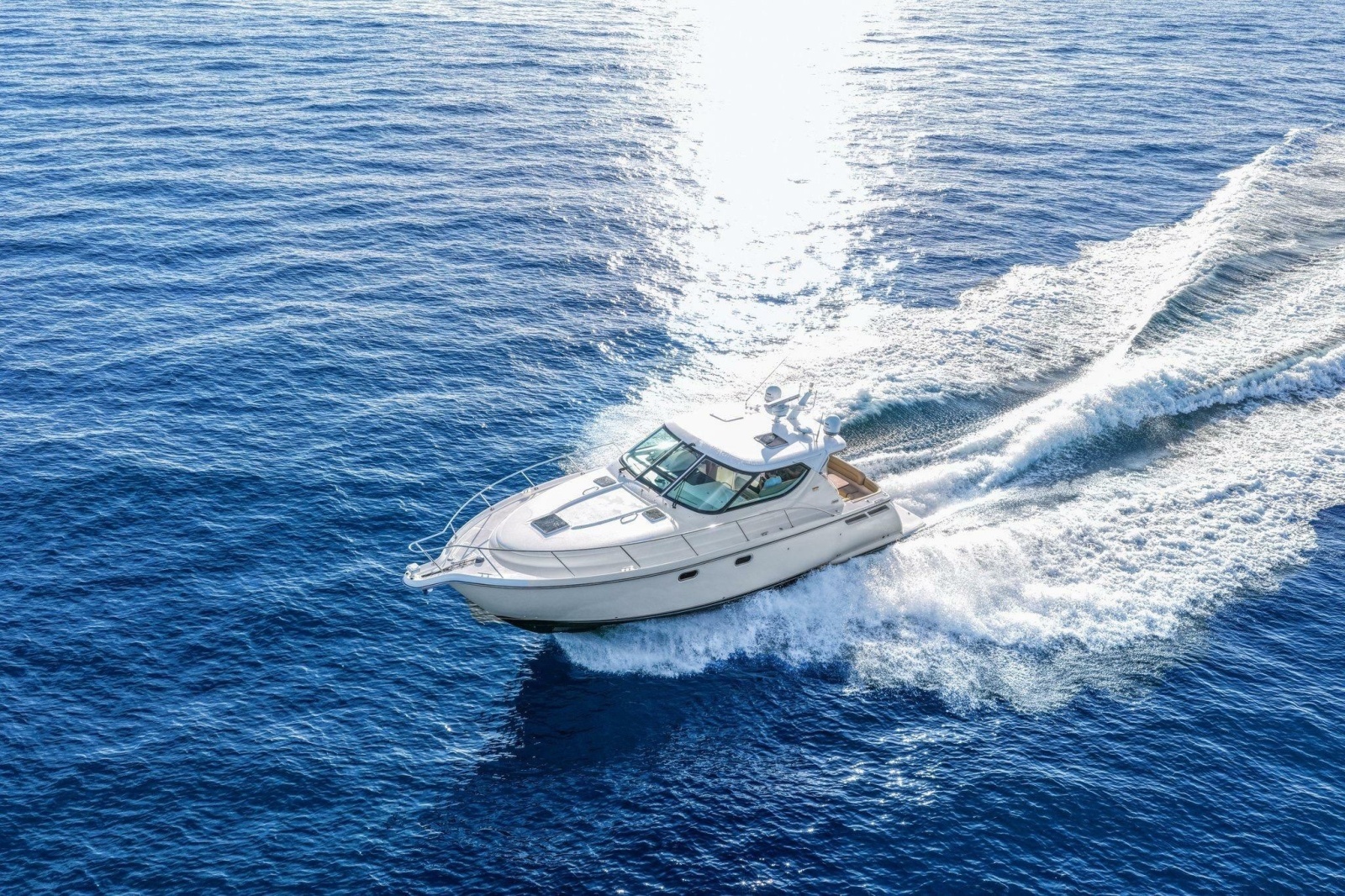 2008 Tiara Yachts 4300 Sovran