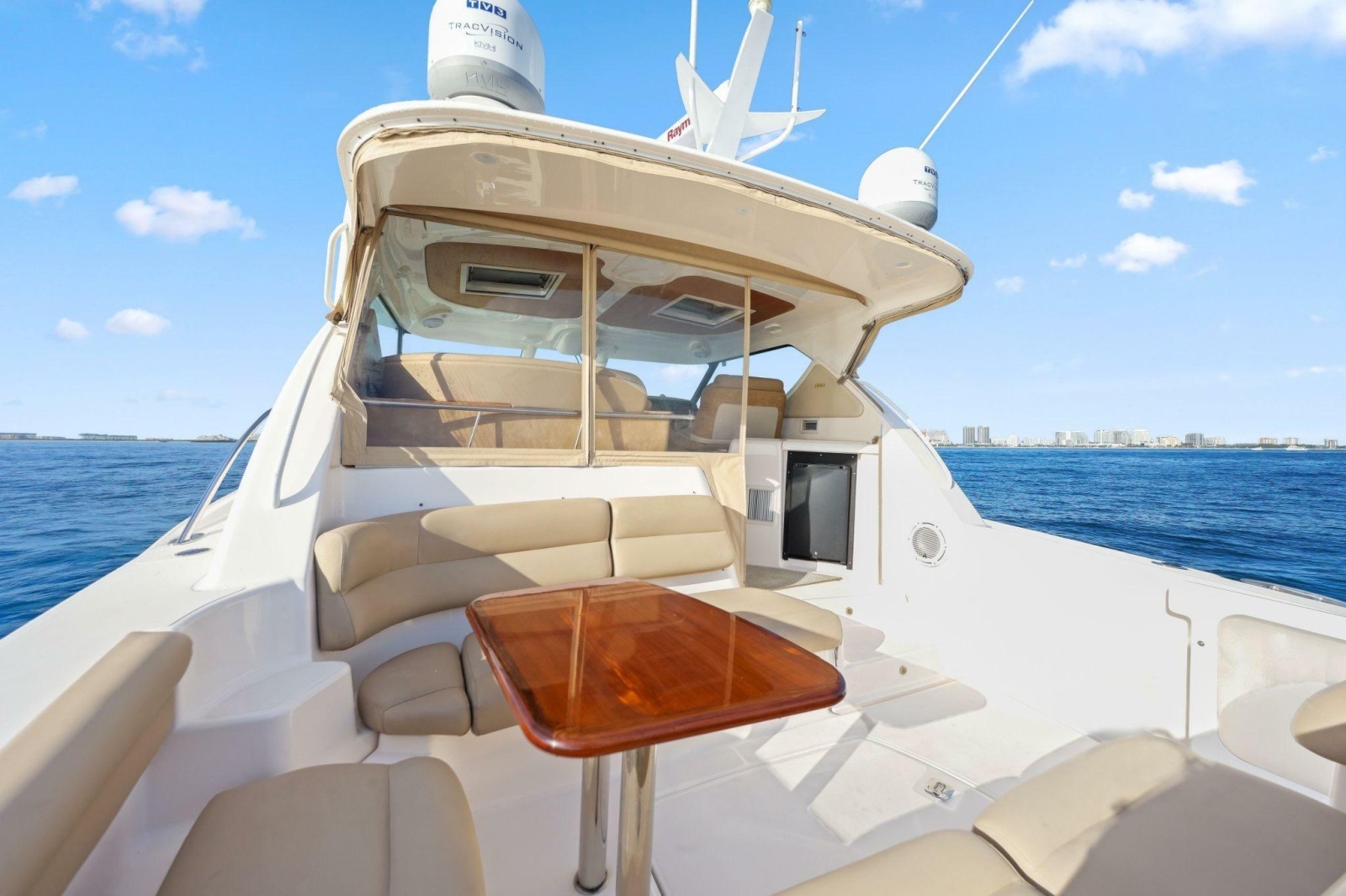 2008 Tiara Yachts 4300 Sovran