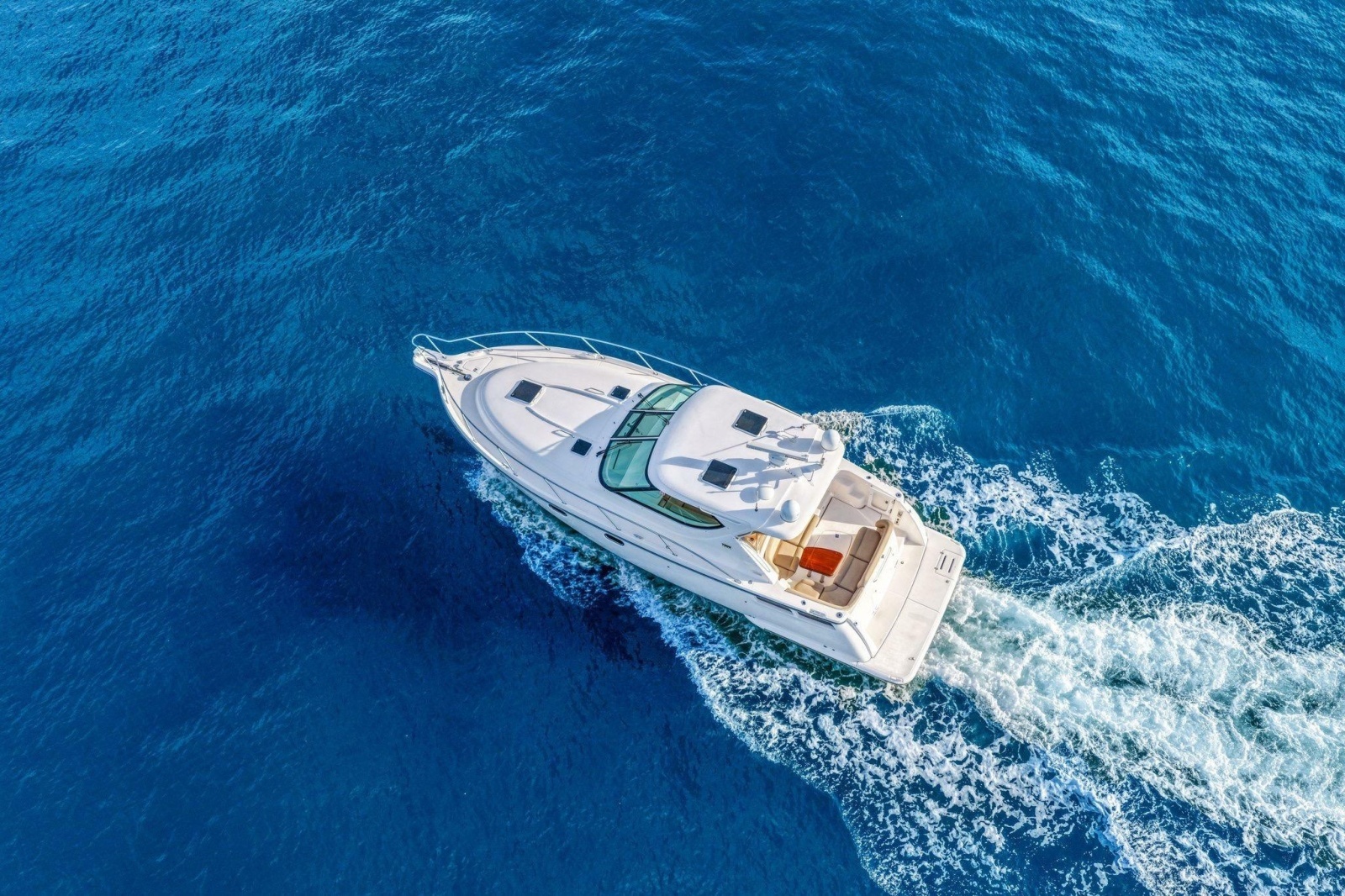 2008 Tiara Yachts 4300 Sovran