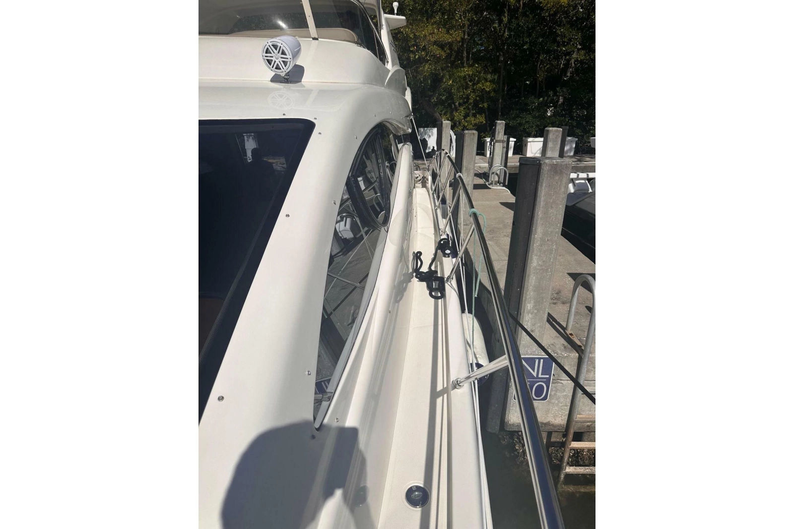 2007 Azimut 55E