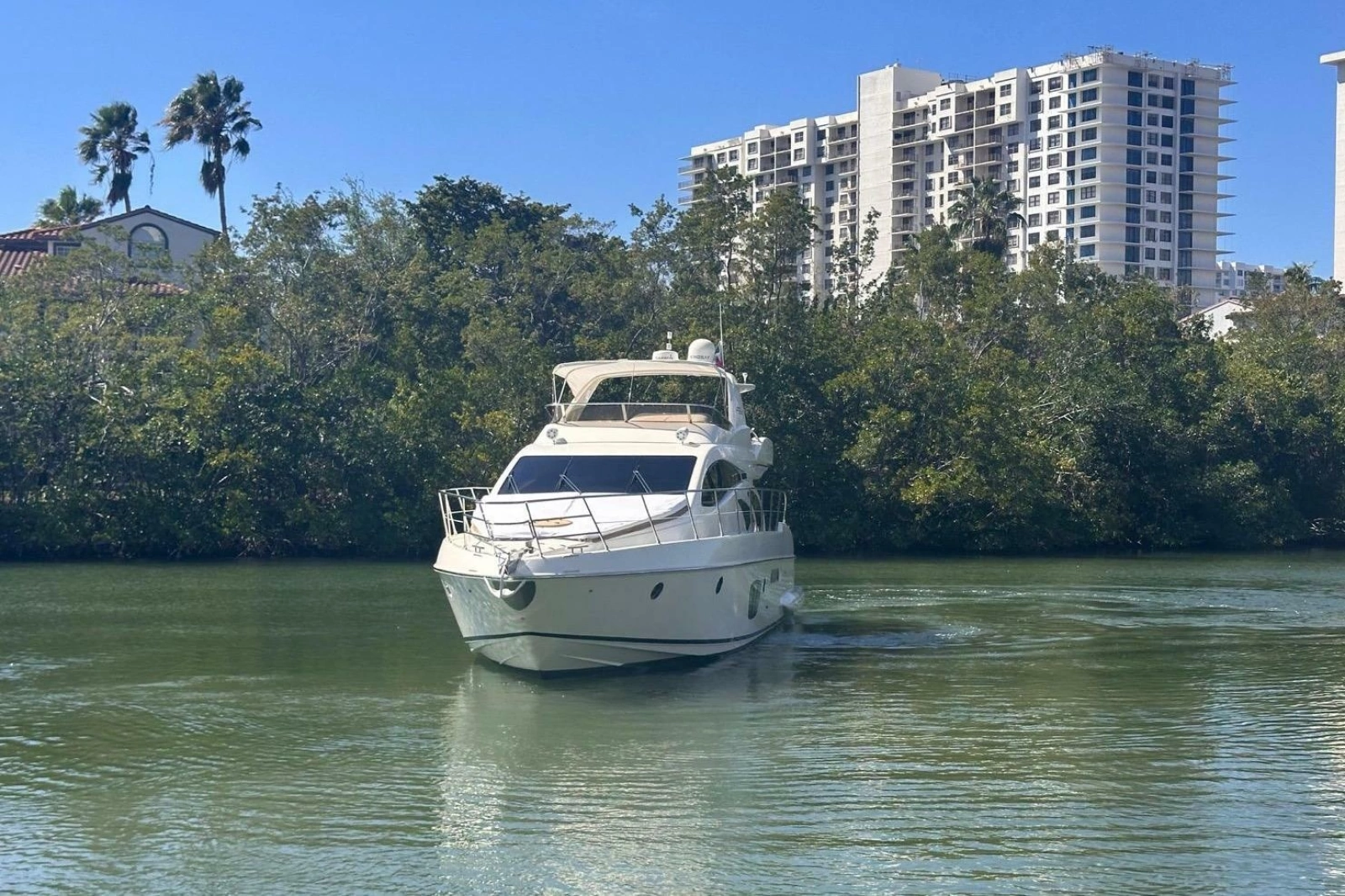2007 Azimut 55E