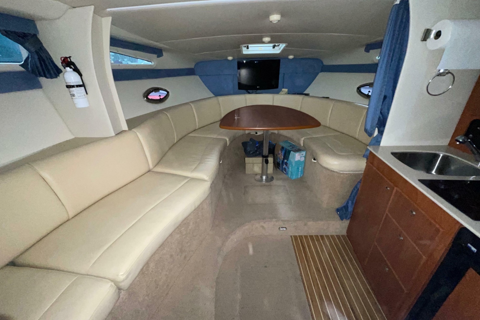 2007 Bayliner 325
