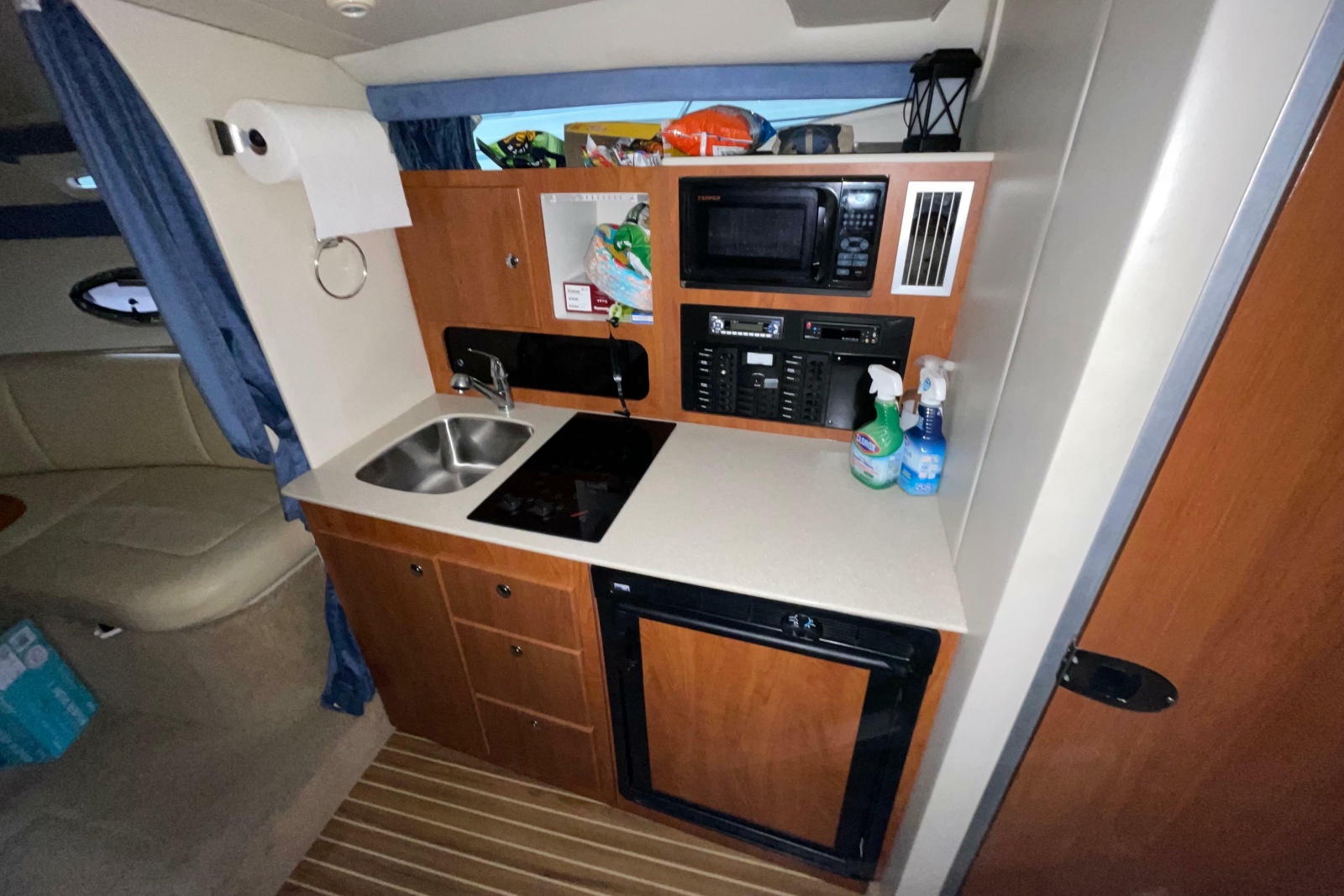 2007 Bayliner 325