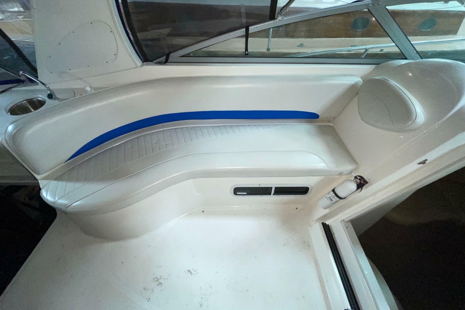 2007 Bayliner 325