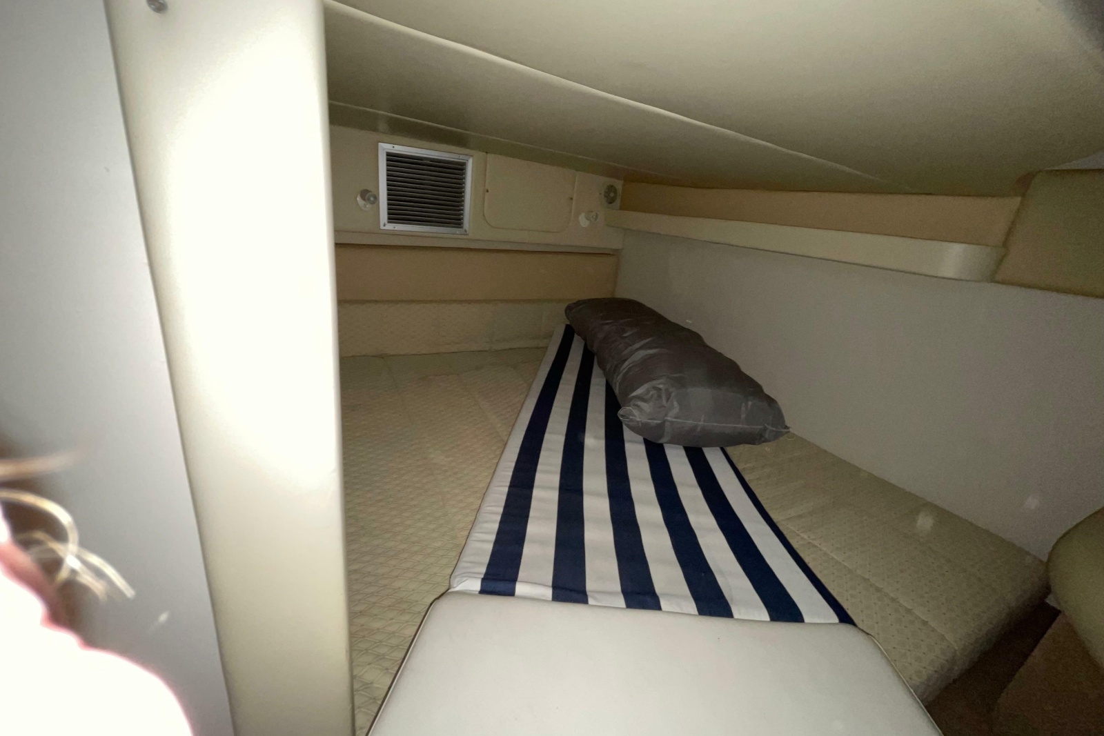 2007 Bayliner 325