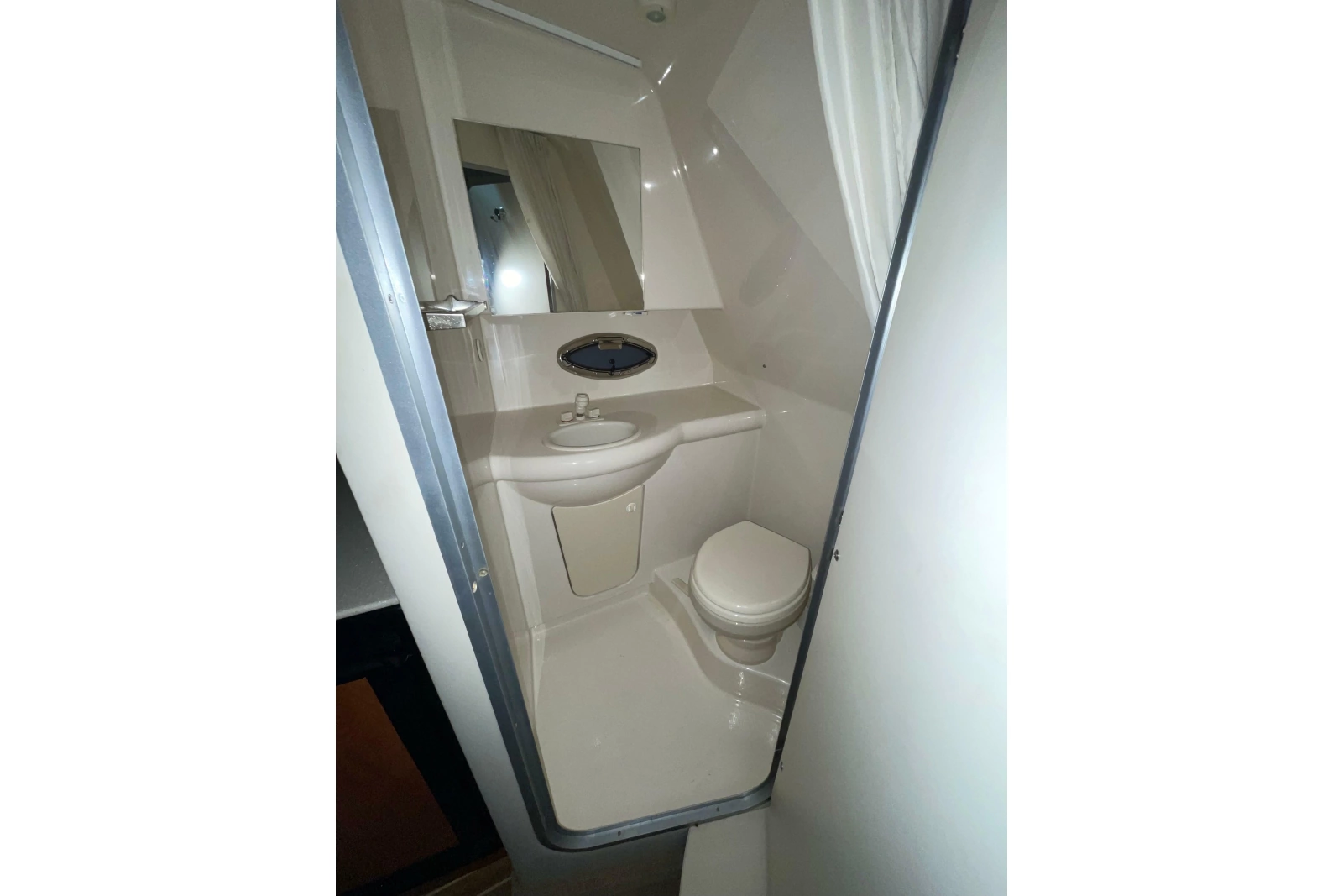 2007 Bayliner 325