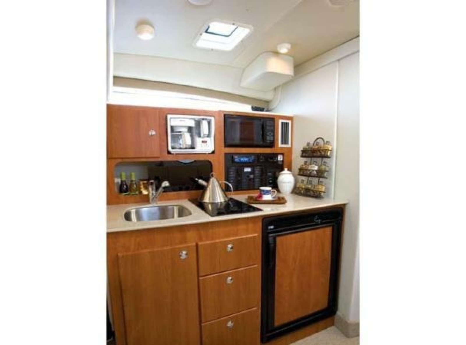 2007 Bayliner 325