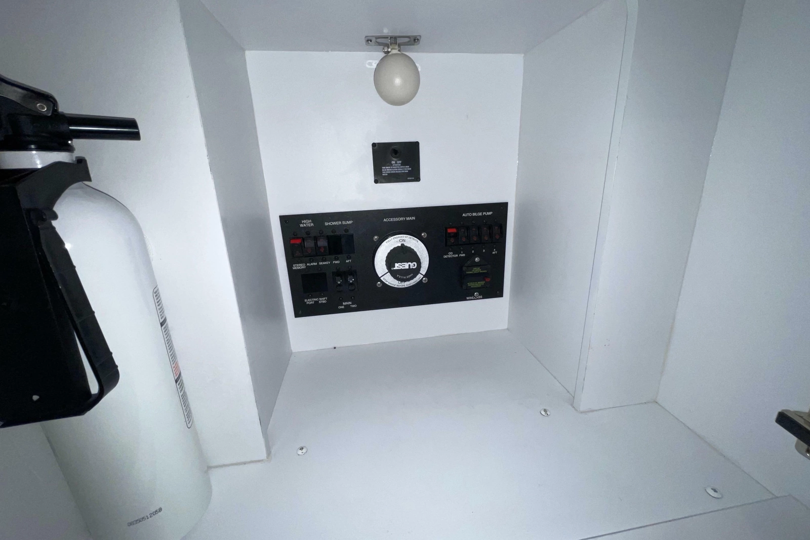 2007 Carver 360 Mariner