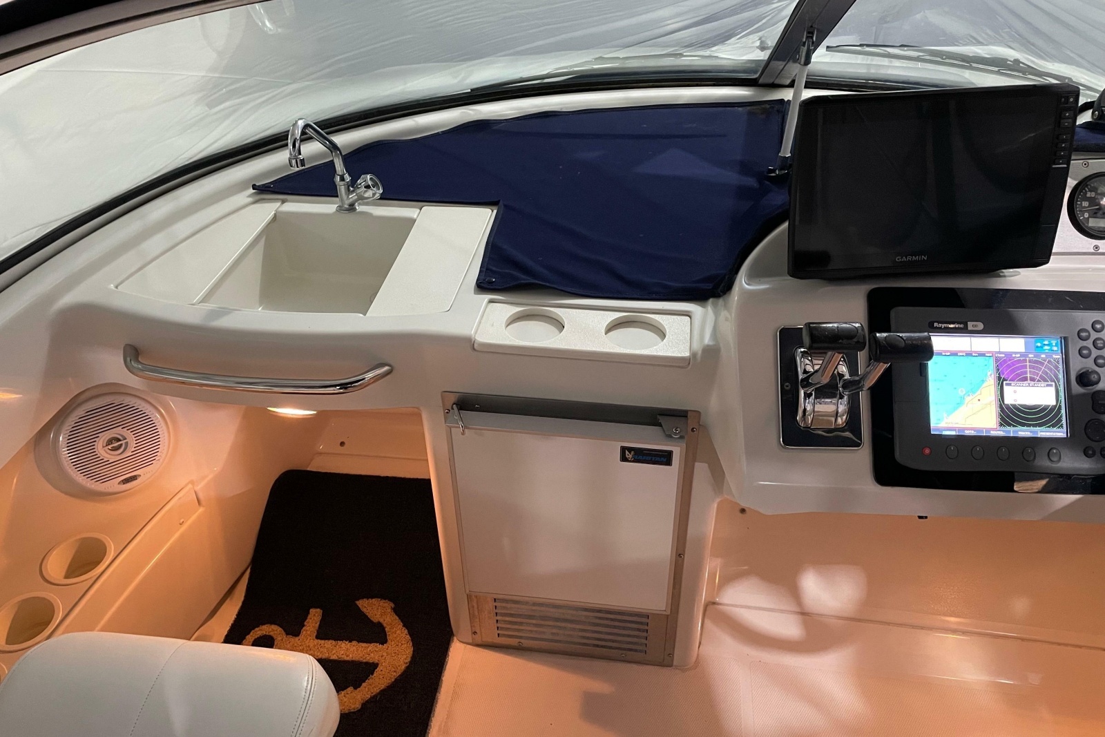 2007 Carver 360 Mariner