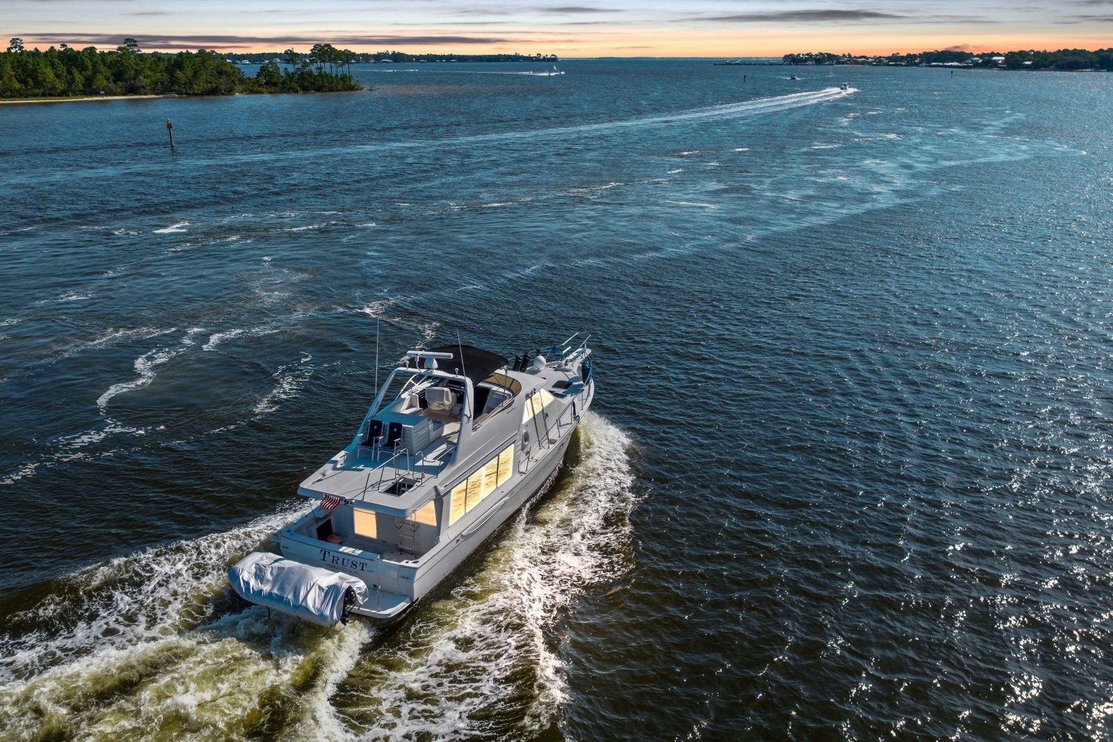 2007 Meridian 490 Pilothouse