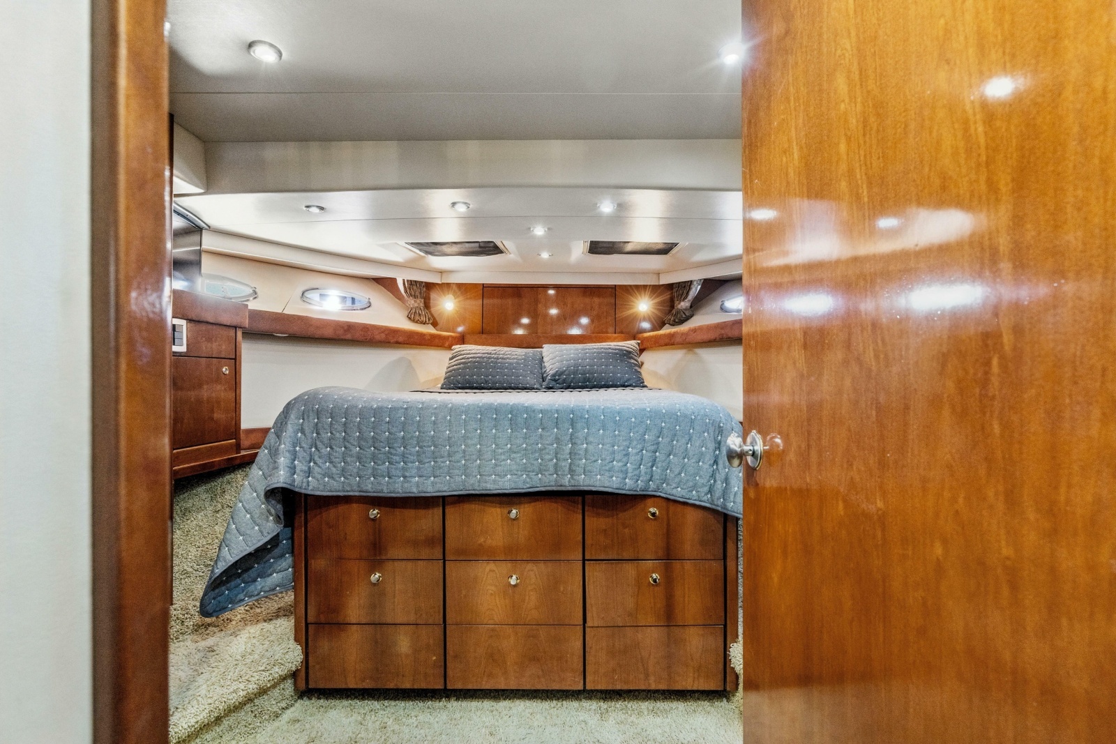 2007 Meridian 490 Pilothouse