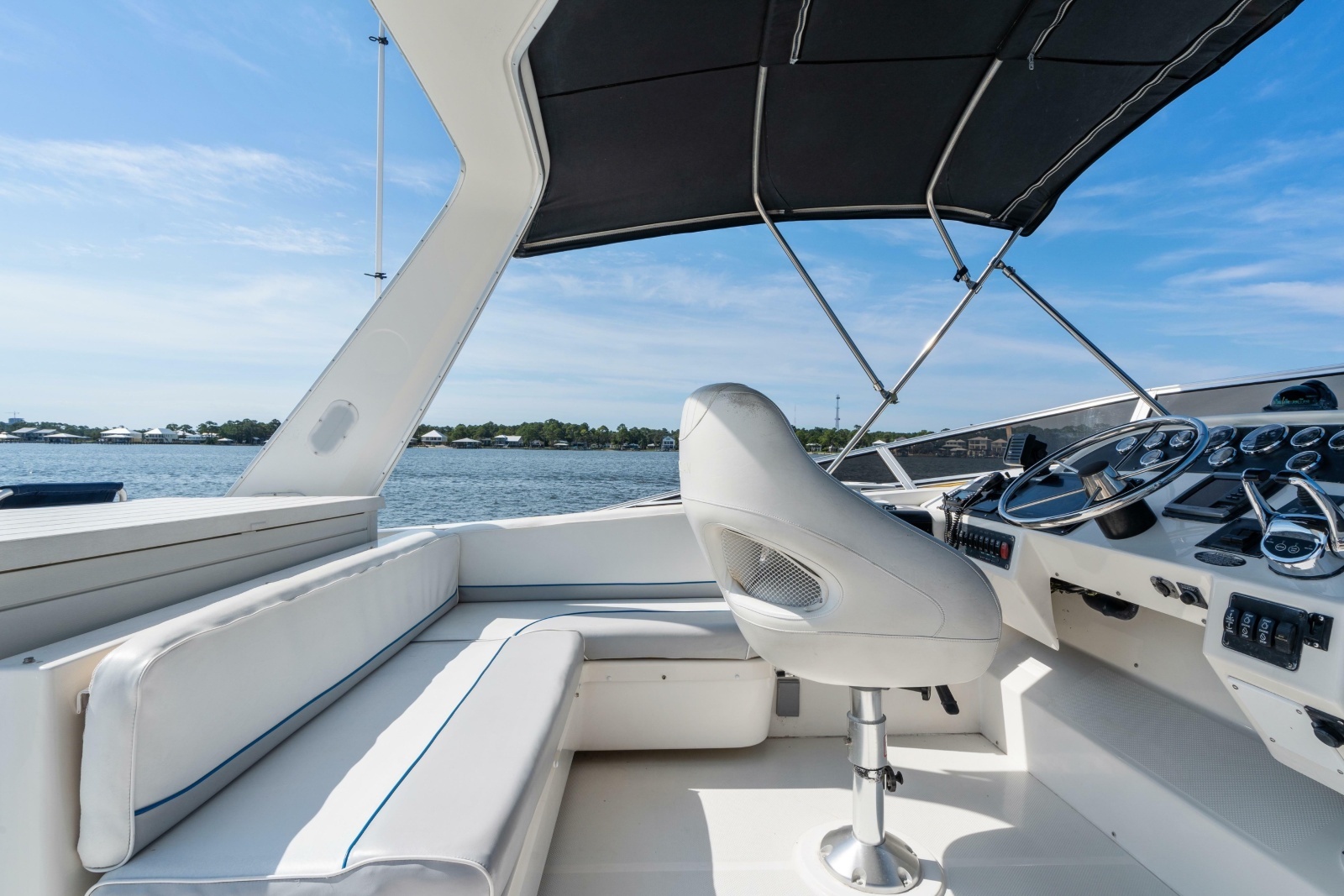 2007 Meridian 490 Pilothouse