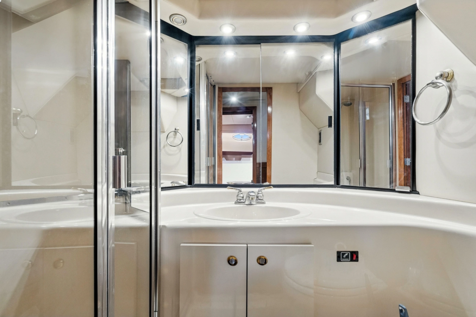 2007 Meridian 490 Pilothouse