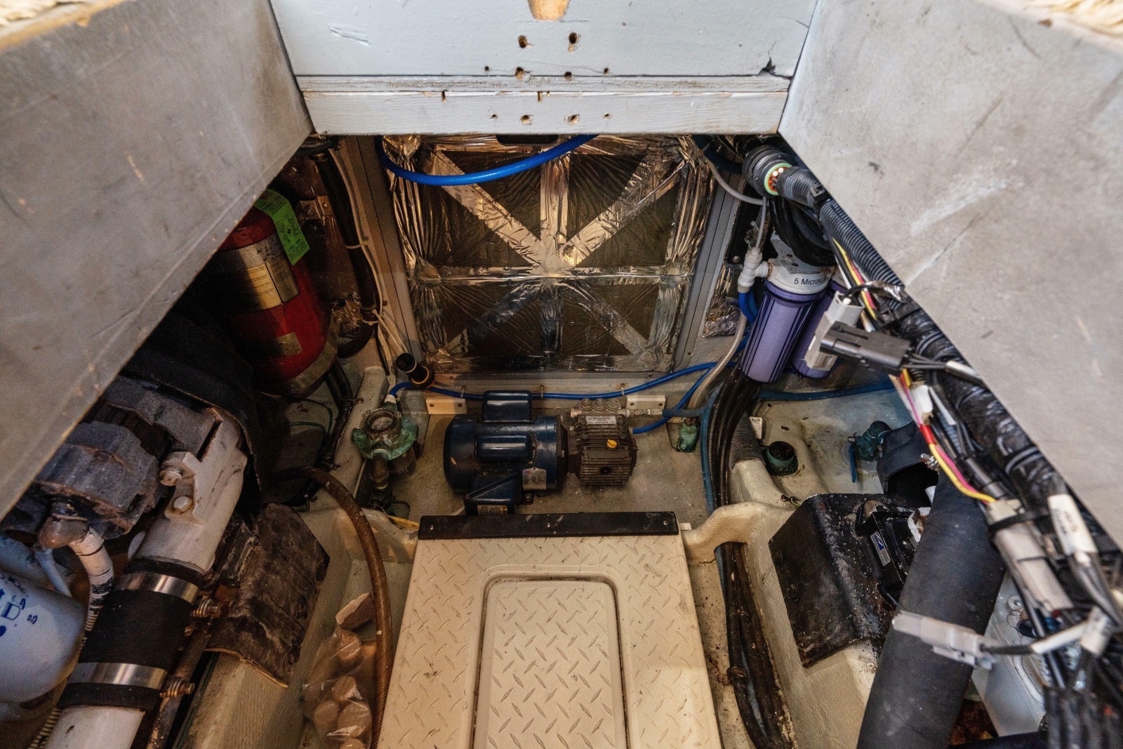 2007 Meridian 490 Pilothouse