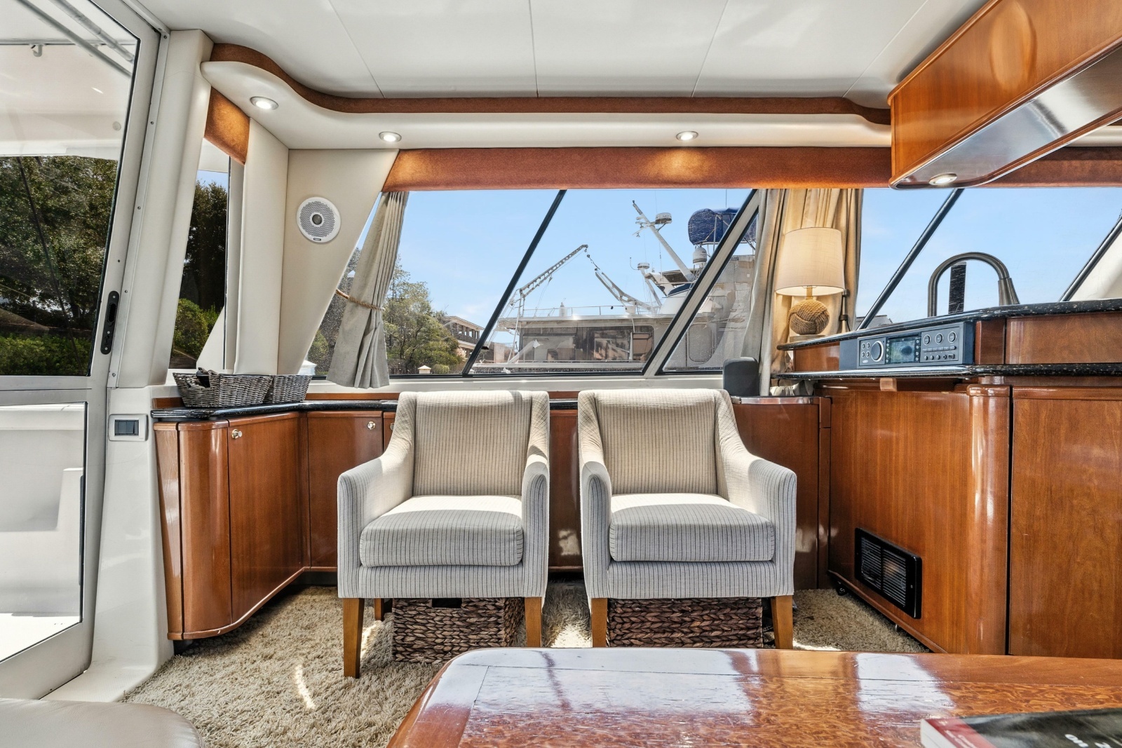 2007 Meridian 490 Pilothouse